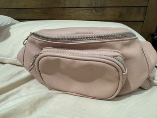 Terranova Pink Leather Belt Bag
