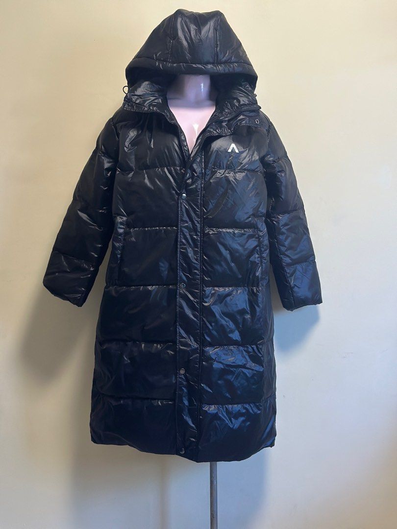 Winter puffer Coat (Category: Coats, Jackets and Outerwear) located in Quezon City. Submitted by plines (Listing ID 1294001330, Image 2). Description: Xs- Medium.