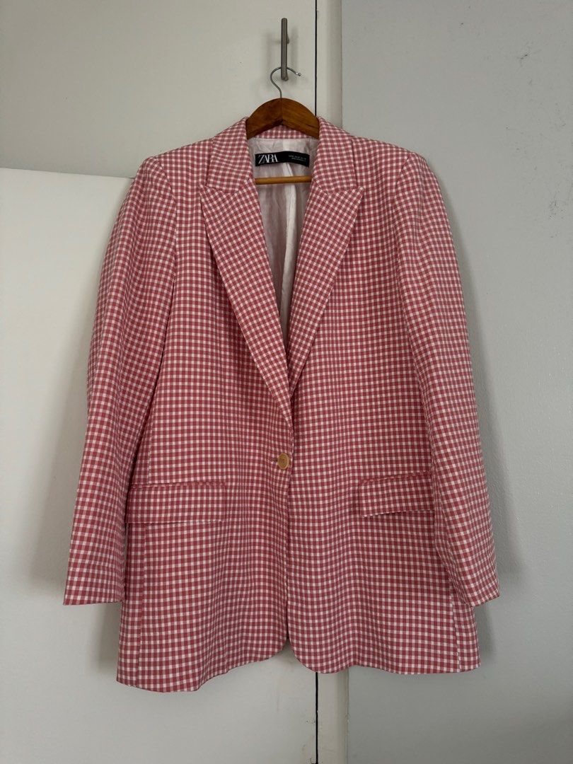 ZARA pink gingham blazer set (Category: Sets or Coordinates) located in Quezon City. Submitted by check.my.list____ (Listing ID 1293993495, Image 3). Description: Selling low! Super ganda!!.