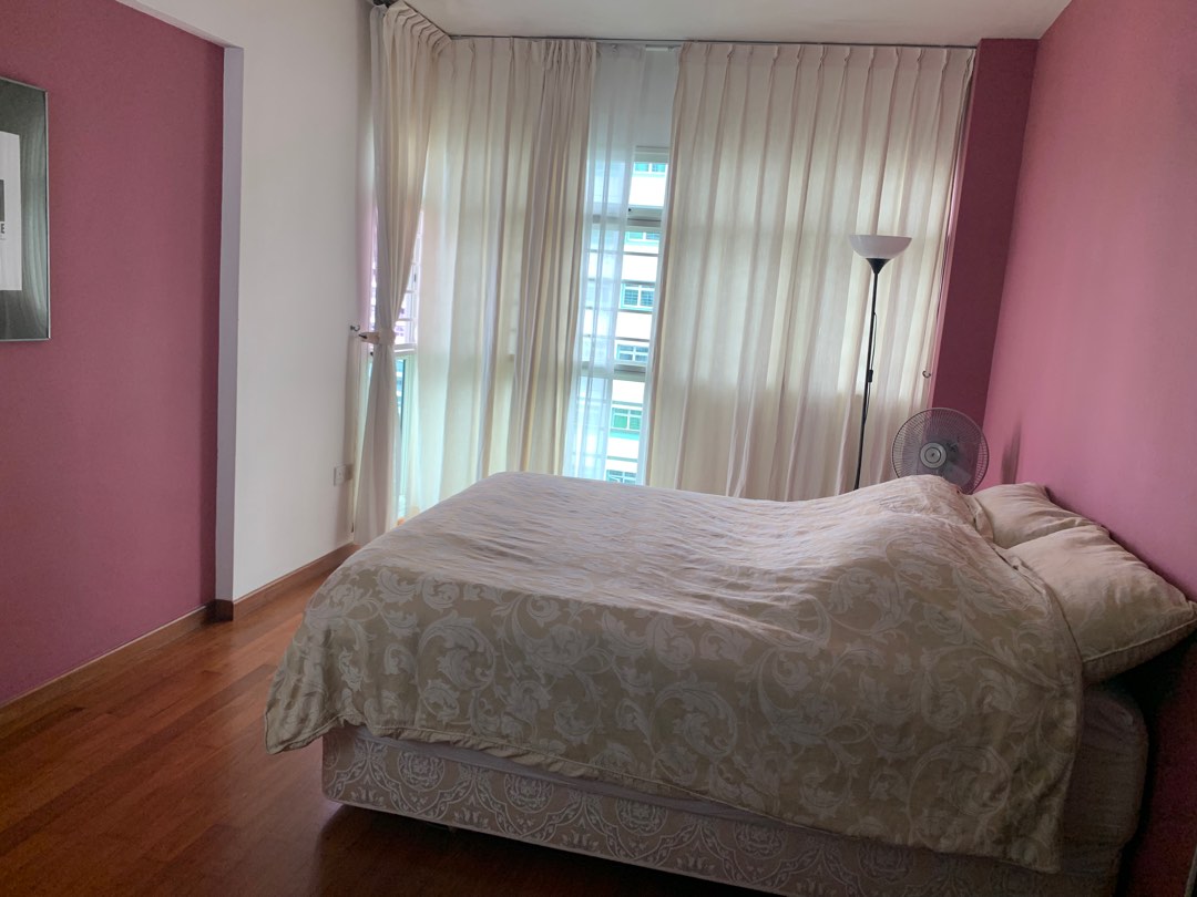 (Category: ) located in . Submitted by ehy15 (Listing ID 1294234794, Image 1). Description: .