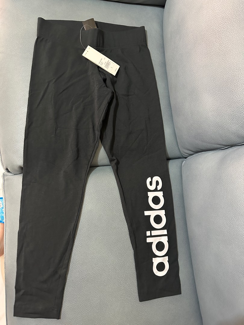 Brand new Adidas Leggings size L ($100 include shipping), 女裝, 褲＆半截裙, 牛仔褲、 Leggings - Carousell