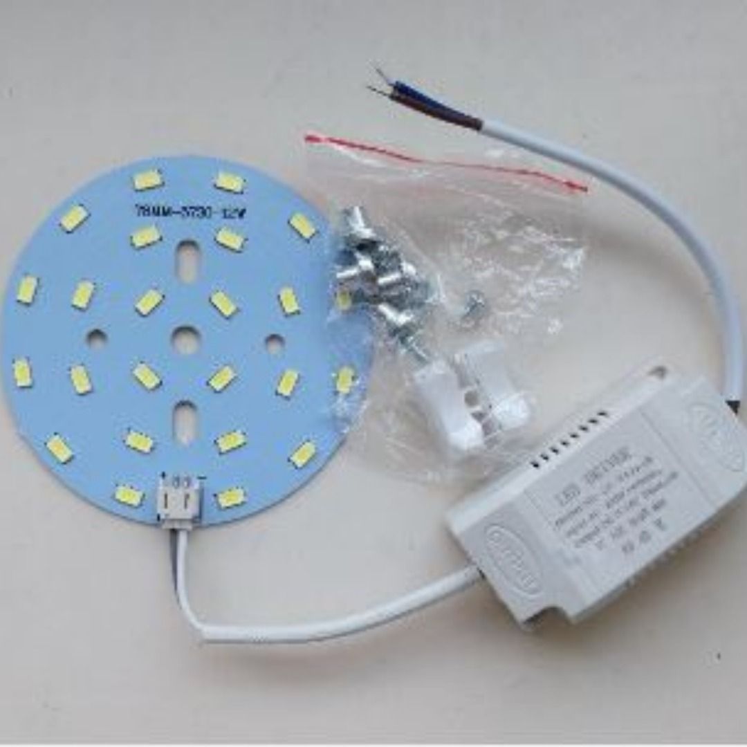 ALL IN ONE LED Ceiling Light set (Category: Lighting) located in Singapore. Submitted by leng8021 (Listing ID 1010198657, Image 2). Description: No. Of LED sold in 2017:- 190pcs, 2018:- 132pcs, 2019:- 96pcs Brand new power, diameter size, price, stock ava. ▶️12w, outer 7.6cm, $5, ⚖ 6 ▶️30w, outer 17cm, $8, ⚖ 7 ▶️24w, outer 16.5cm, $7, ⚖ 8 ▶️12w, outer 12cm, $5, ⚖ 8 comes with magnetic screws n driver box that are built in as shown in pic 1 Colour