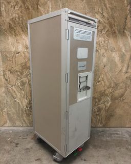 （分類：）位於 。 由 the.one.box 提交（商品編號 1294231198，圖片 1）。簡介： 。
