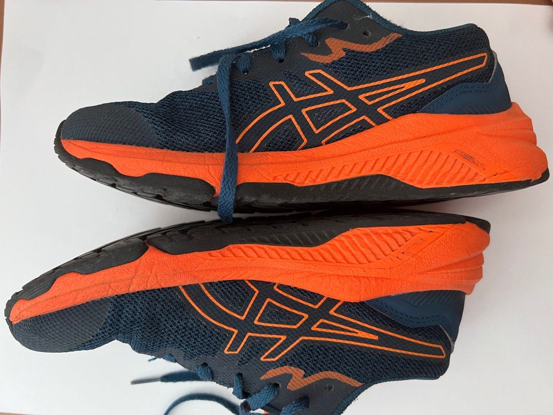 ASICS Kids Shoes US3.5 UK2.5 EUR 35.5
