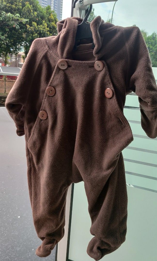 warm and fleece suit for children