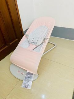 BabyBjorn Bouncer Pink and Gray Cotton