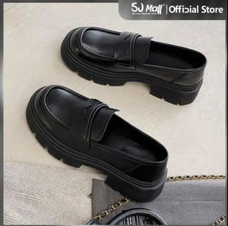 Black Platform/Loafer Shoes Size 40