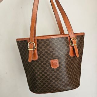 （分類：）位於 。 由 Joey222888 提交（商品編號 1294192228，圖片 1）。簡介： 。