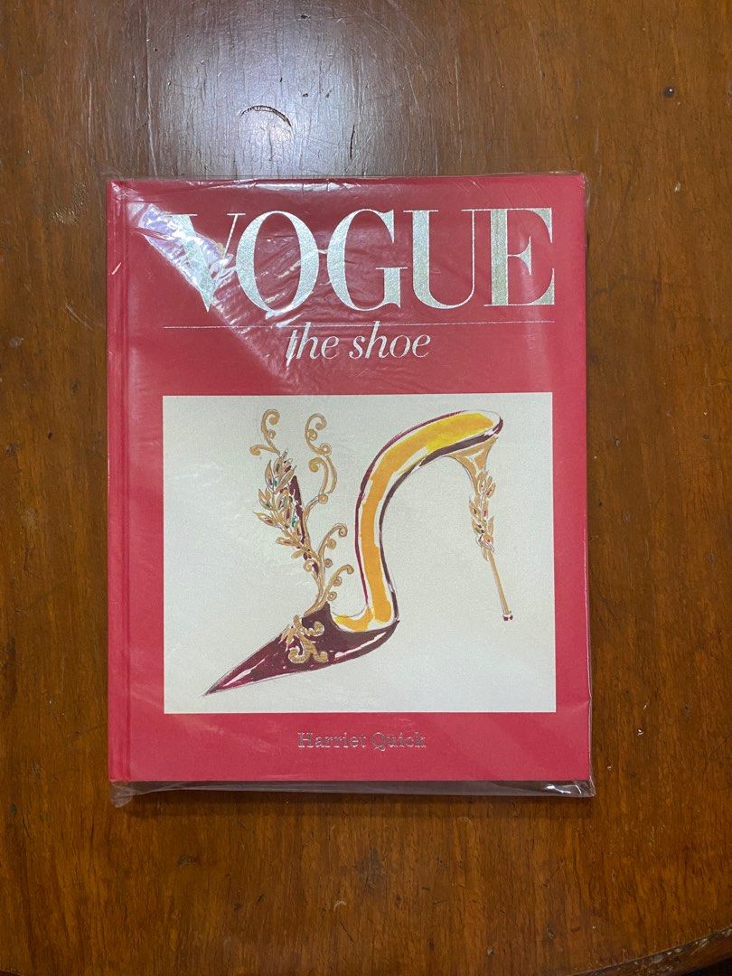 Coffee table books for only ₱200! (Category: Storybooks) located in Paranaque City. Submitted by katricesison (Listing ID 1294133012, Image 3). Description: Coffee table books ₱200 each! Vogue the Shoe - SOLD Humans on New York - SOLD Vogue on Yves Saint Laurent - ALL SOLD Steve Jobs - ALL SOLD Harley Davidson - SOLD Spectacle - SOLD Great Images - SOLD.