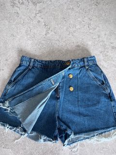 (Category: ) located in . Submitted by newwbie89 (Listing ID 1294118771, Image 1). Description: .