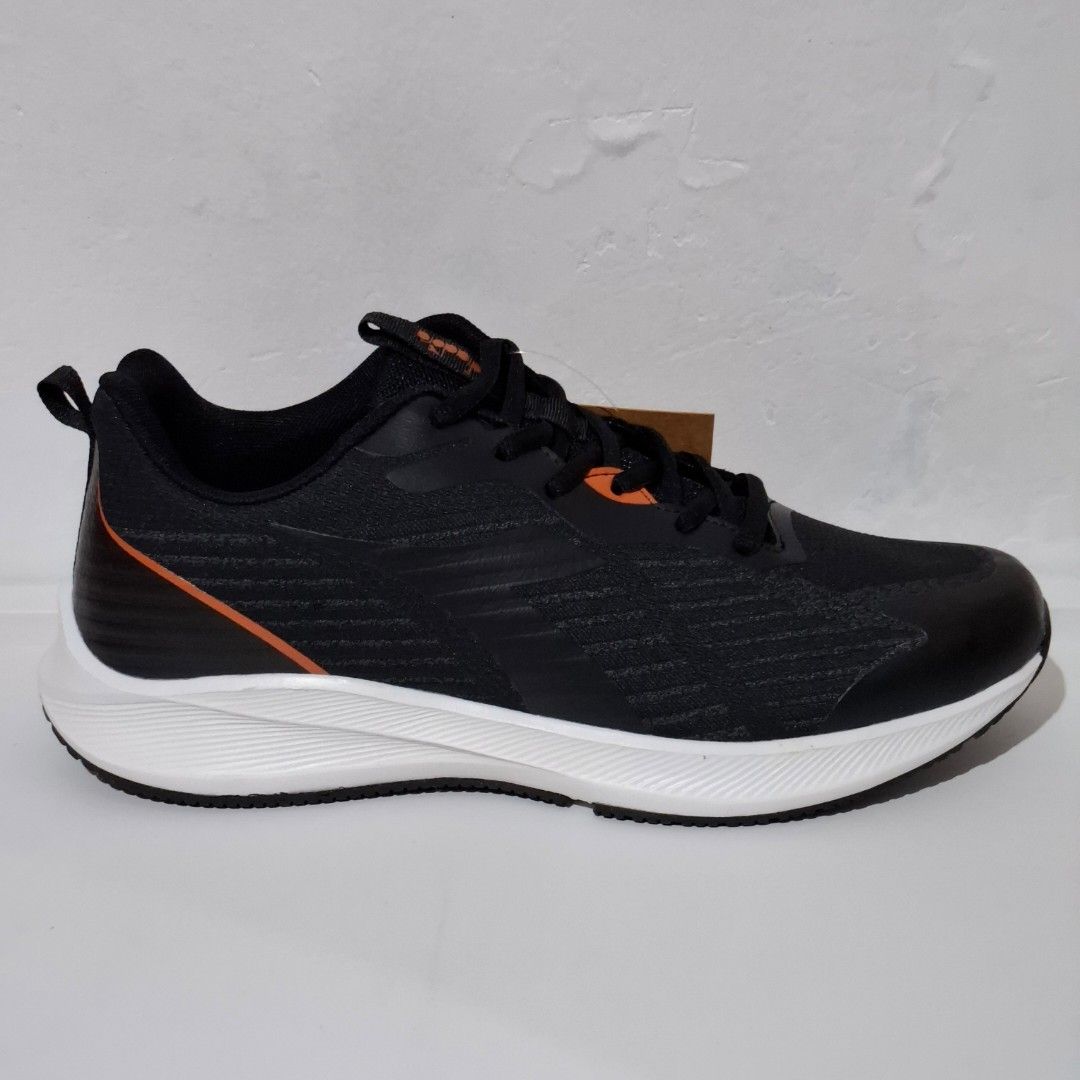 Sepatu diadora running hitam top