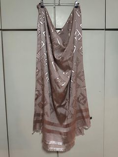 Fendi silk shawl light pink
