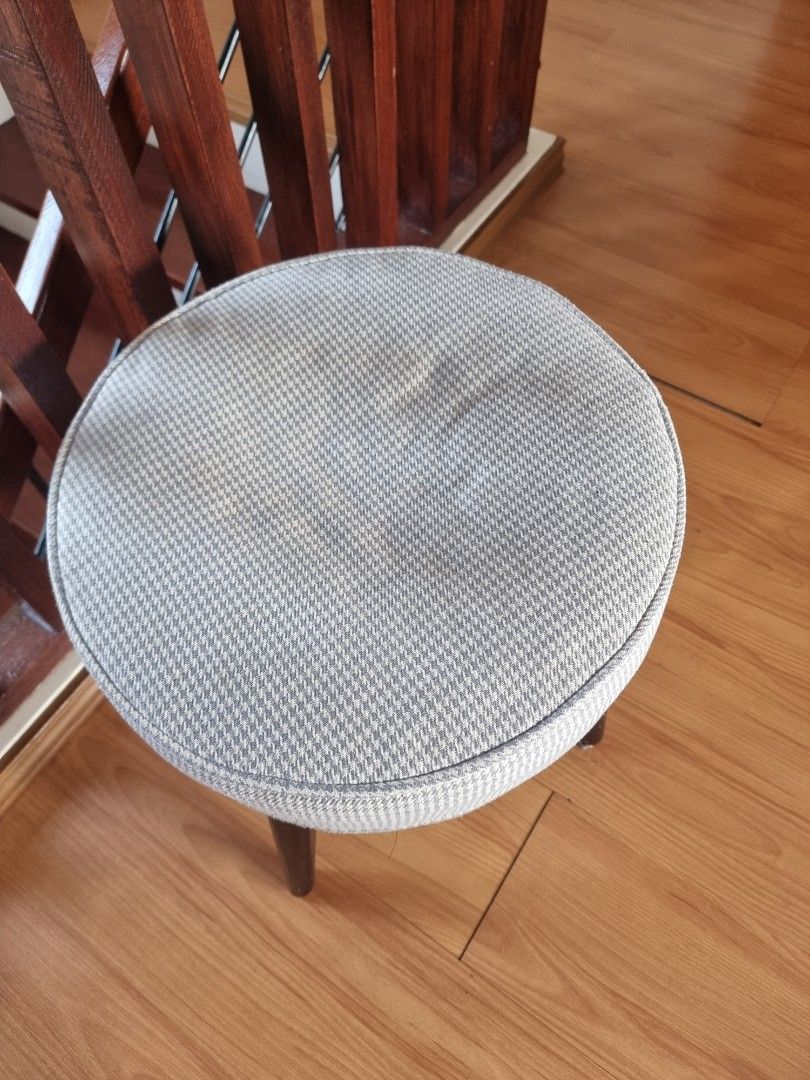 Foot stool or vanity chair (Category: Chairs) located in Bulacan. Submitted by iamolivia_p (Listing ID 1294278317, Image 2). Description: Dimension: 17" Dx 5.6 W" x 16"H Note: wrap around backing needs to be replaced, can be re-upholstered no functional deffect, only the black rim (black ribbon) needs to be replaced and the middle portion is a little submerged or nakalubog as sign of use.