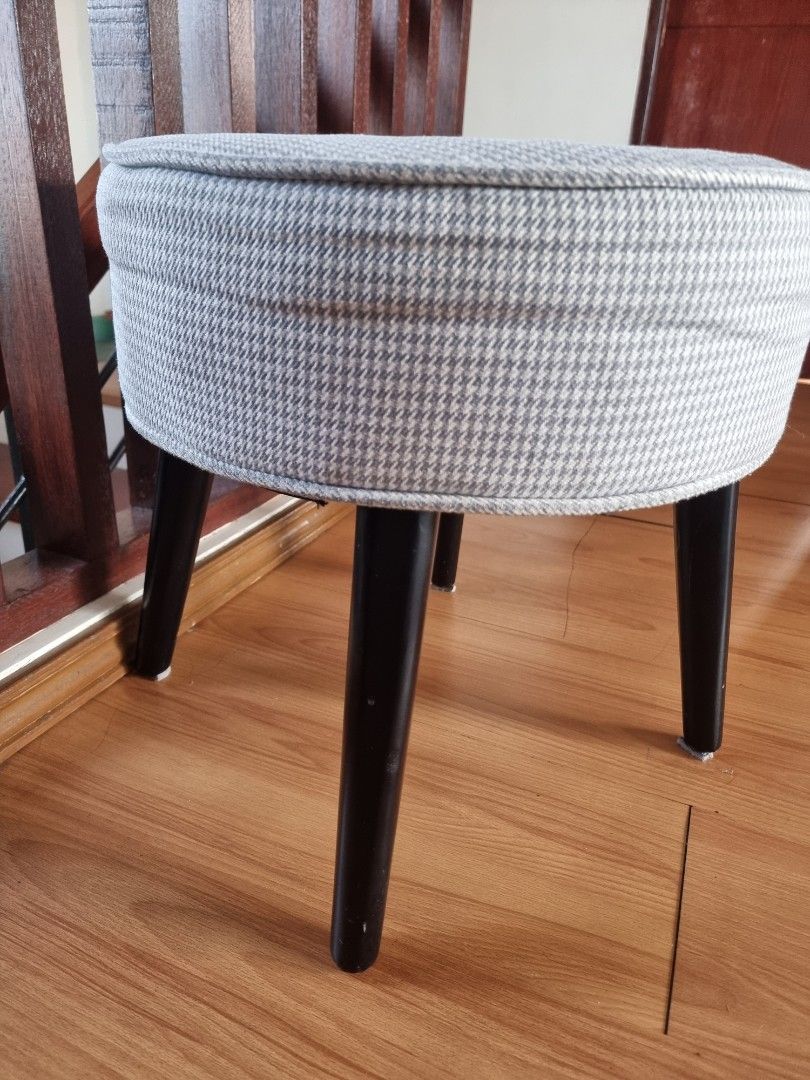 Foot stool or vanity chair (Category: Chairs) located in Bulacan. Submitted by iamolivia_p (Listing ID 1294278317, Image 3). Description: Dimension: 17" Dx 5.6 W" x 16"H Note: wrap around backing needs to be replaced, can be re-upholstered no functional deffect, only the black rim (black ribbon) needs to be replaced and the middle portion is a little submerged or nakalubog as sign of use.