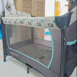 Giant Carrier Giovan and Pack Baby Crib
