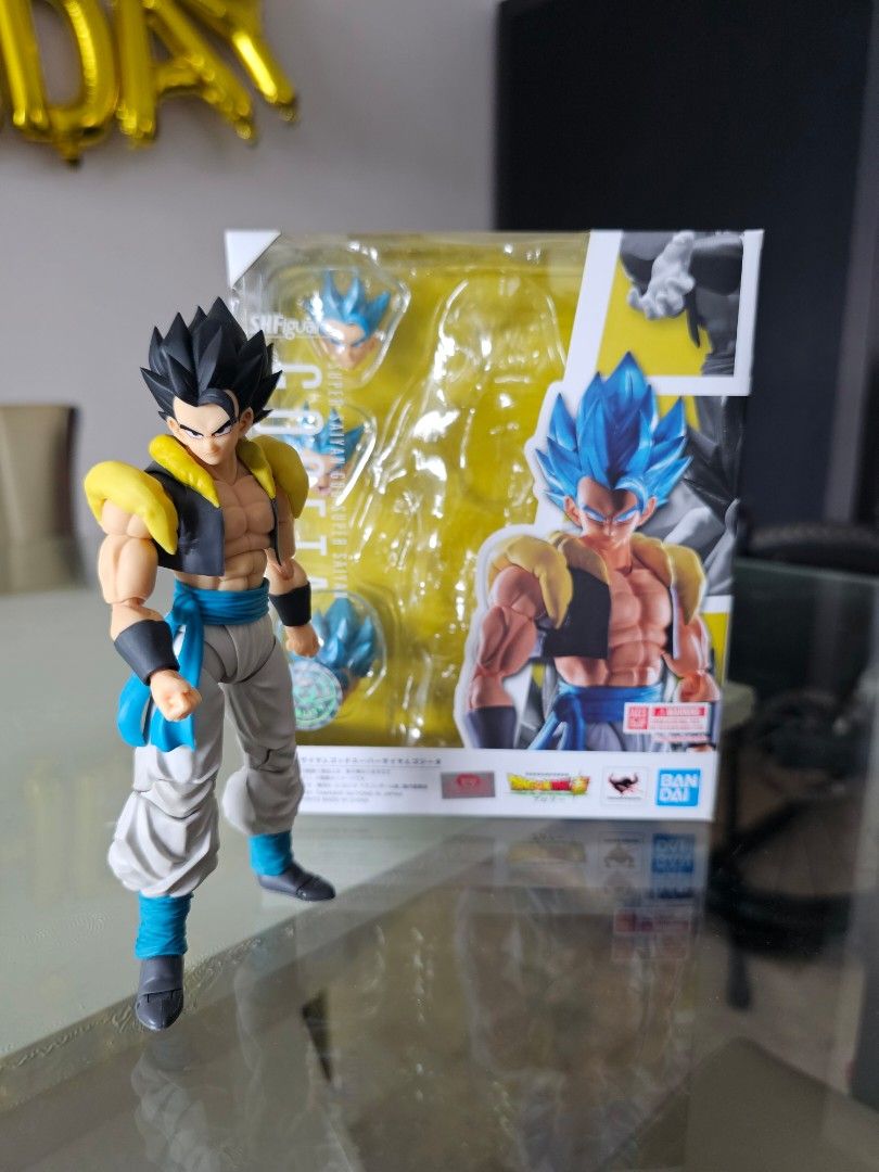 gogeta ssj4 sh figuarts