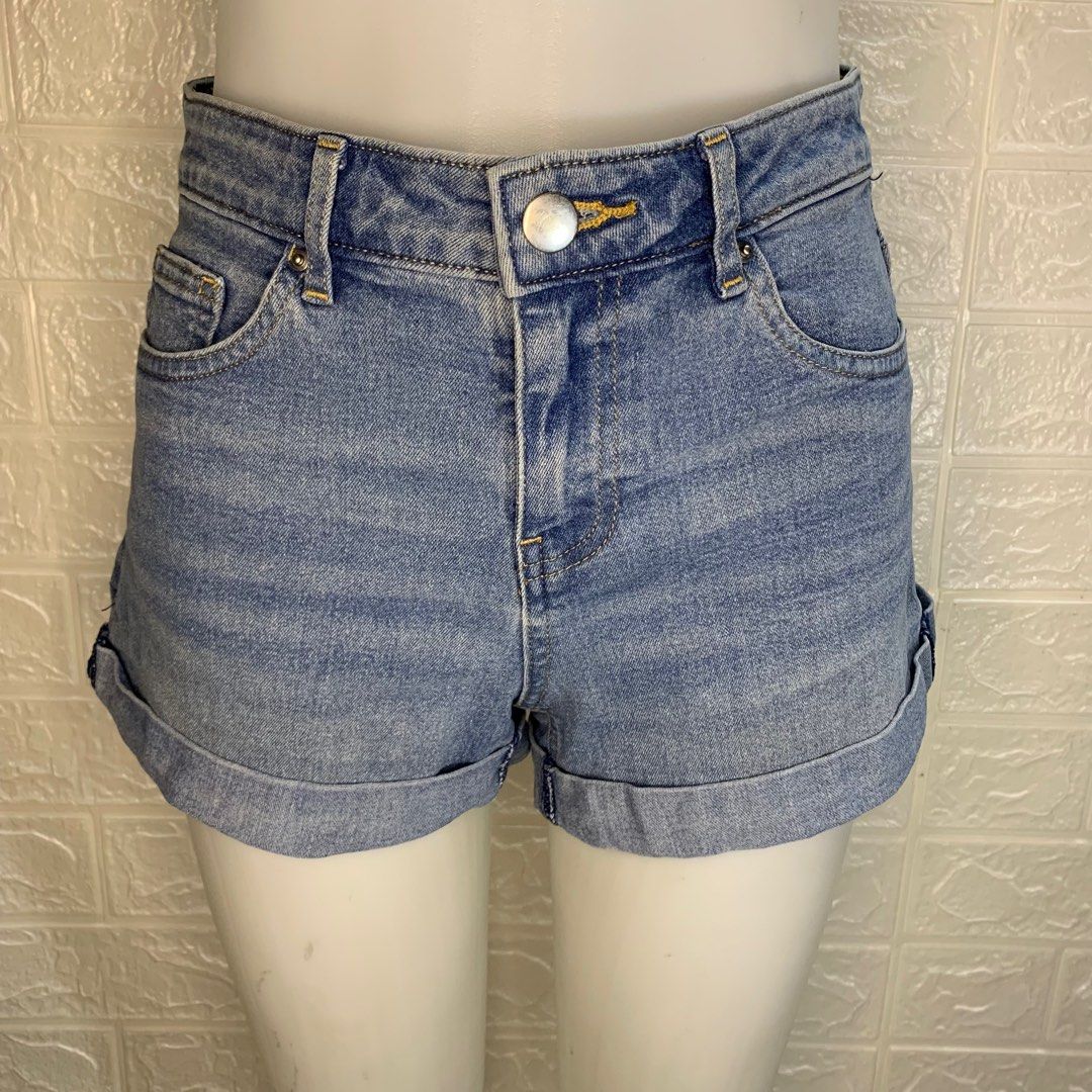 H M WOMENS SOFT DENIM SHORTS SIZE 4 Women s Fashion Bottoms Shorts on Carousell