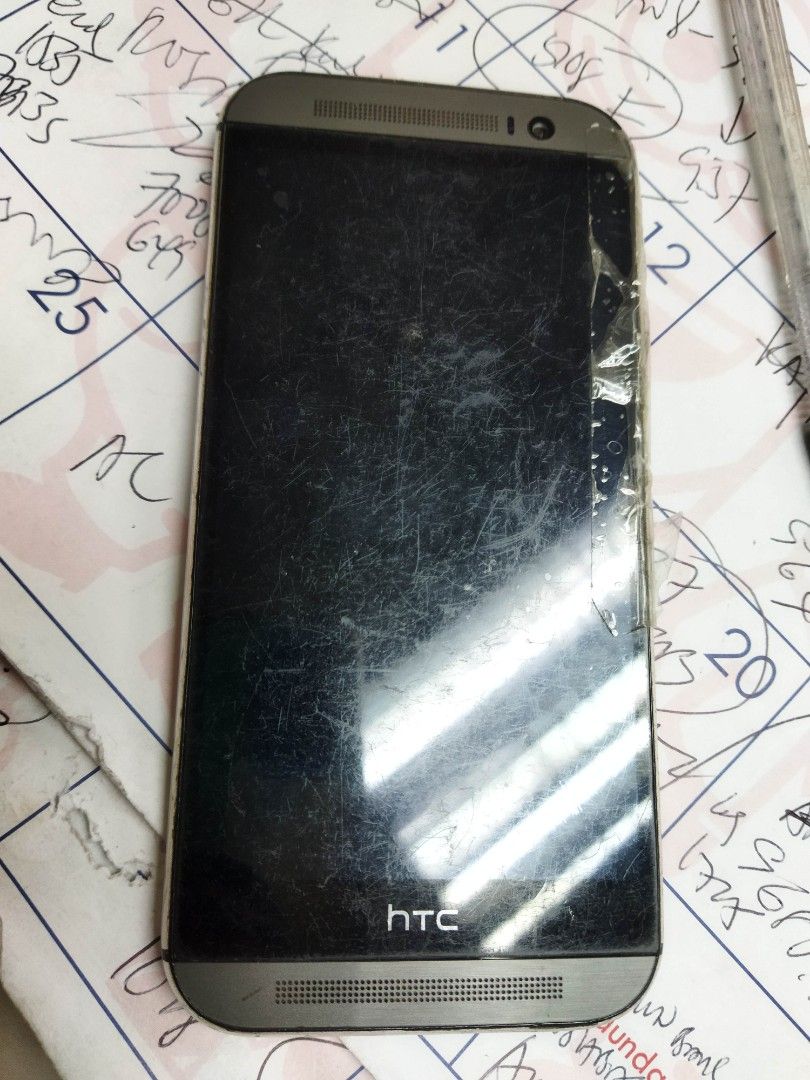 HTC M1 (Category: Android Others) located in Manila. Submitted by k3788 (Listing ID 1294178591, Image 2). Description: needs to replace battery and recalibrate touchcreen.
