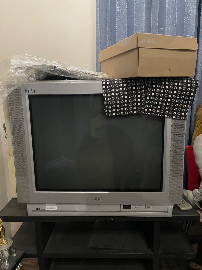 JVC TV ￼ (Category: TV) located in San Pedro. Submitted by .mari. (Listing ID 1294201391, Image 1). Description: 25 x 18 inches Working Free delivery from san pedro to sucat/parañaque area.