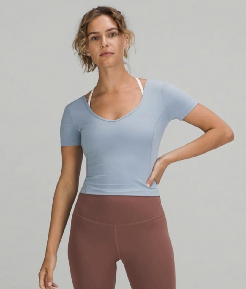 Lululemon align T Shirt , 女裝, 運動服裝- Carousell