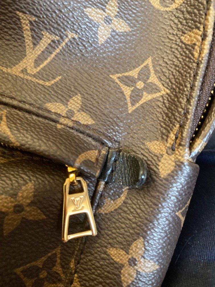 LV Palm Springs Medium Size (Category: Luxury Bags & Wallets) located in Quezon City. Submitted by lovedlots (Listing ID 1294274634, Image 3). Description: Complete with dustbag and tag / care card No flaws mo damages AUTHENTIC Unused just stored No smell Meet-up or deliver .