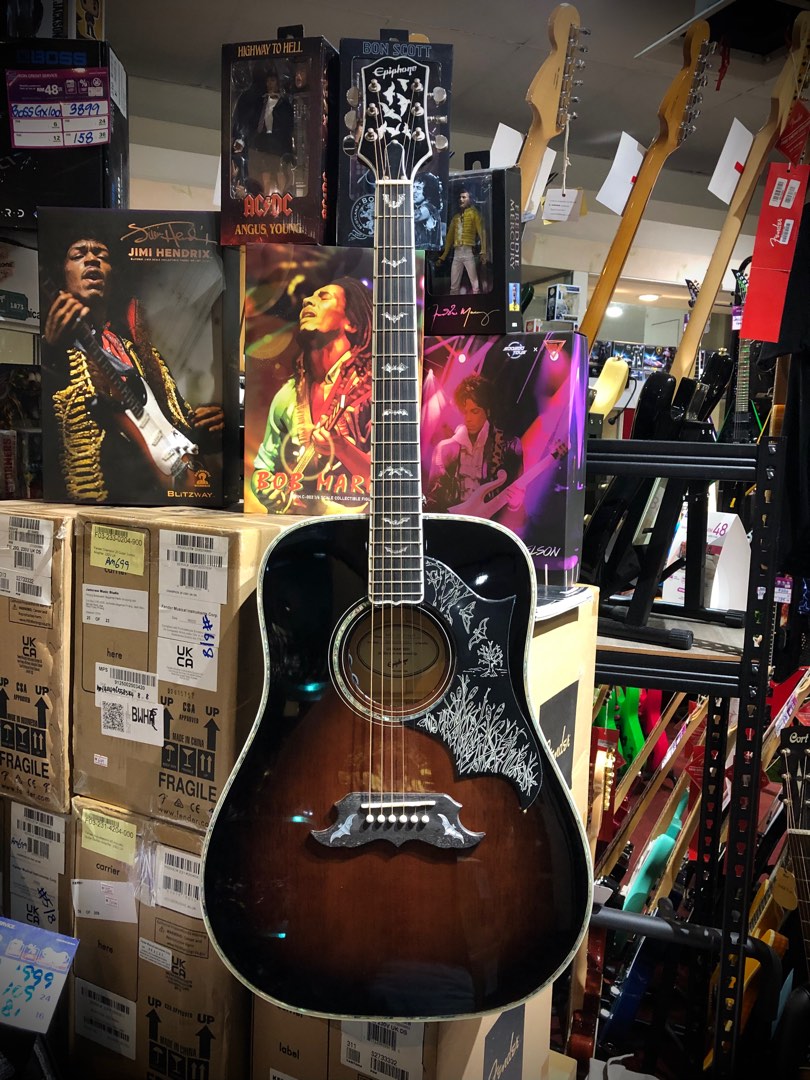 Epiphone bats in flight shop