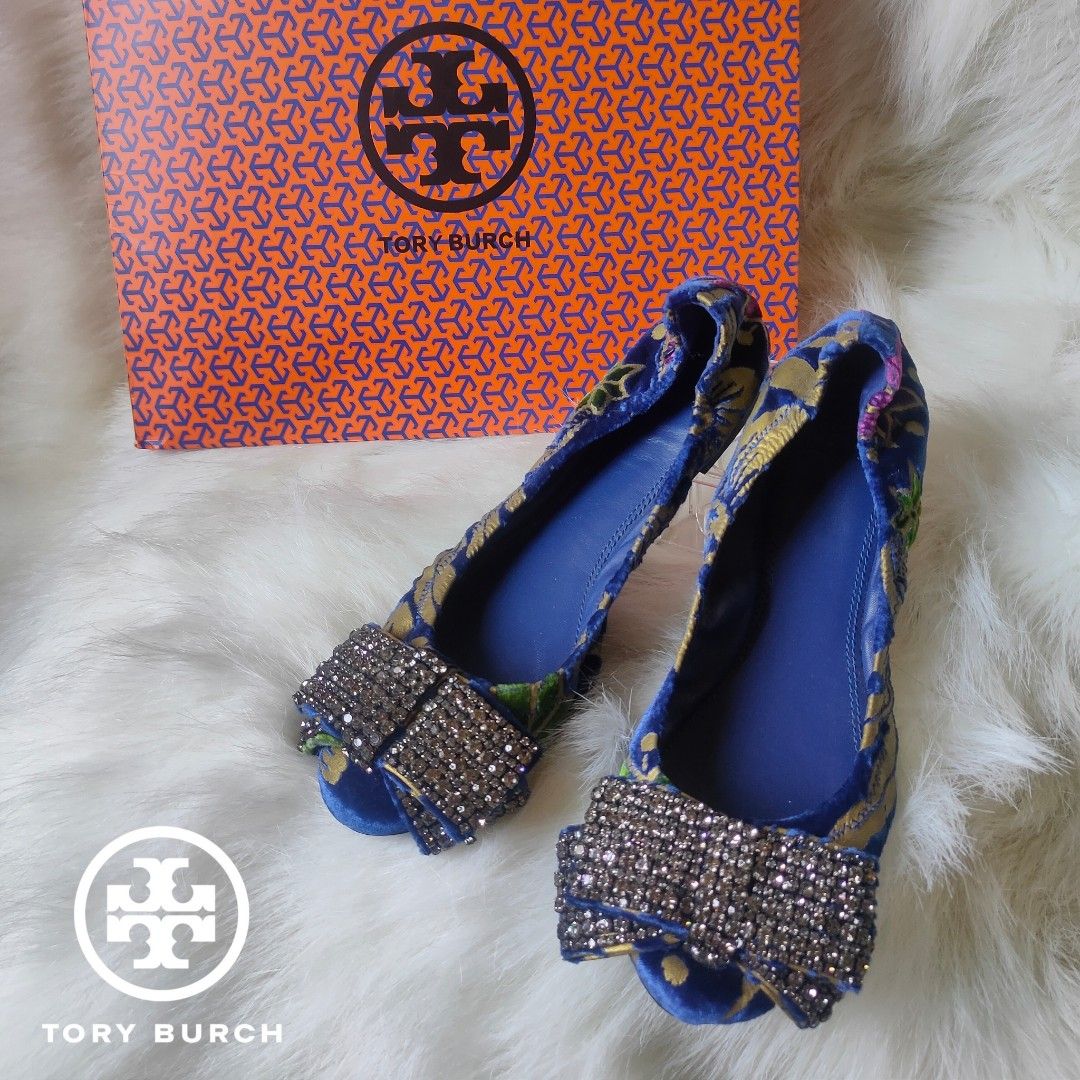 NEW TORY BURCH Velvet Ballet Flats Embellished Crystal Bow Women s Fashion Footwear Flats Sandals on Carousell