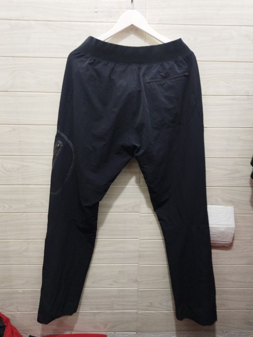 Nike trek pants discount