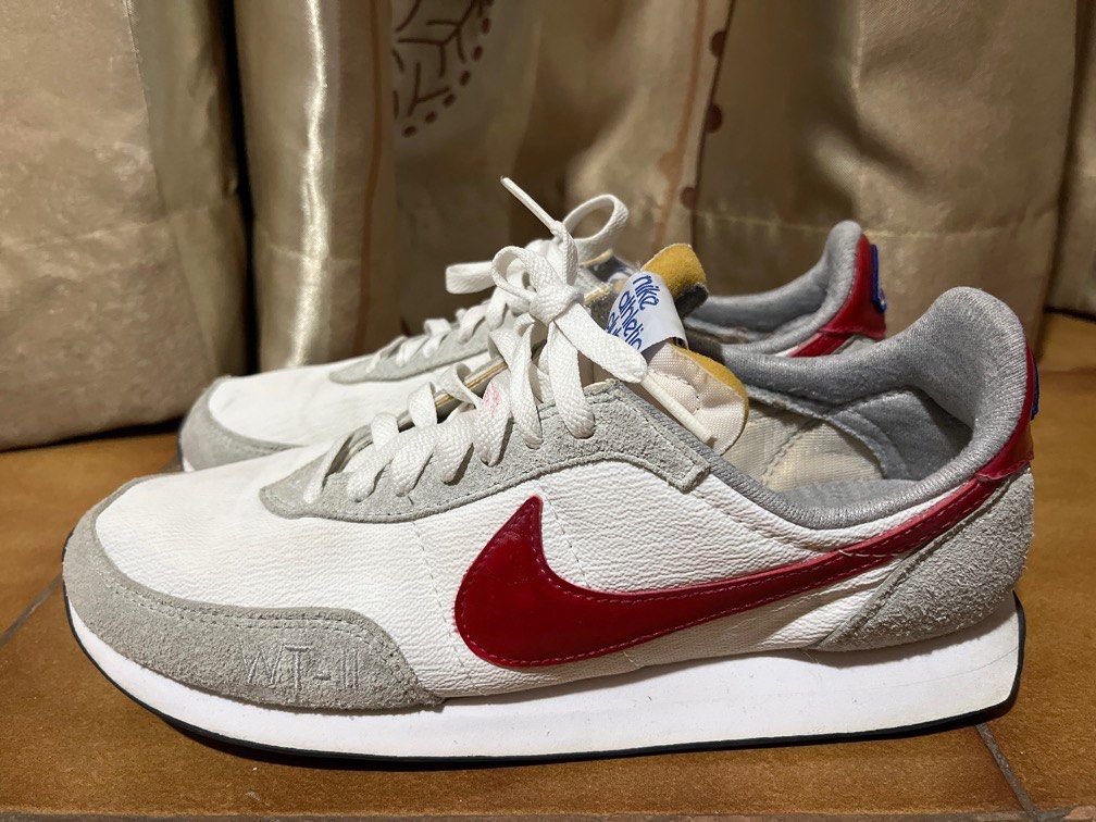 Nike Waffle Trainer 2 Athletic Club Edition Fesyen Pria Sepatu Sneakers di Carousell