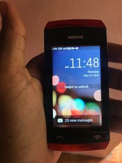 Nokia Asha 305 (Collectible Phone)