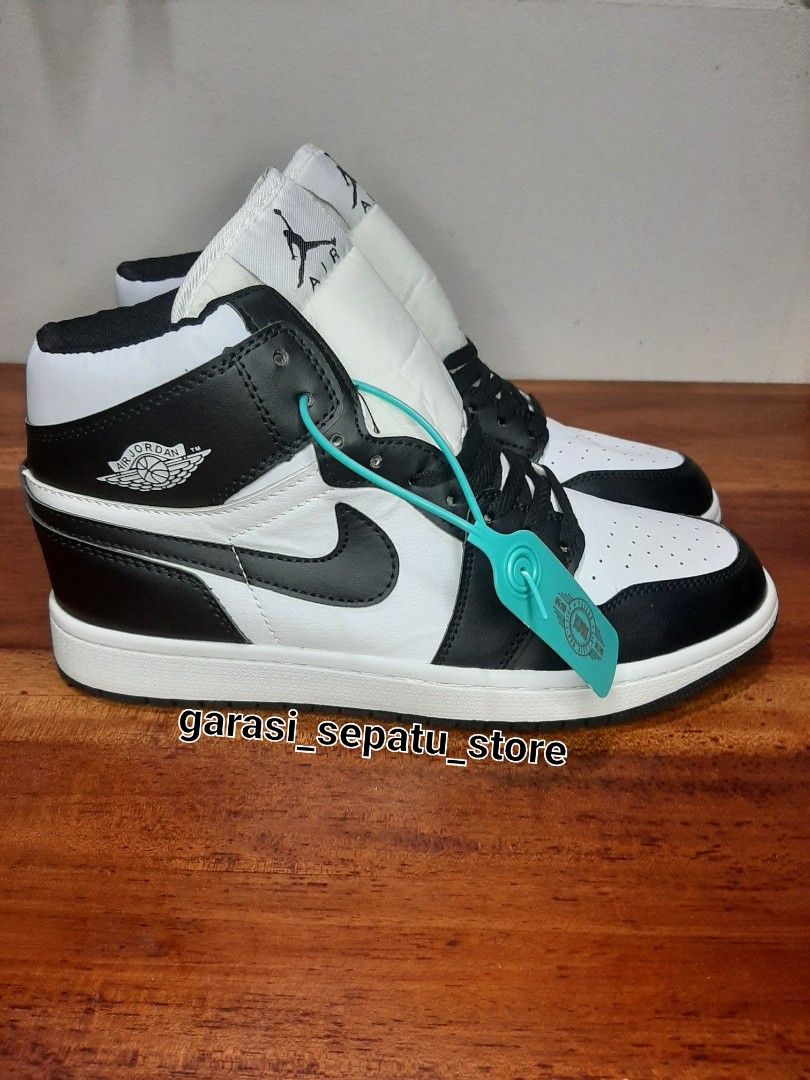Sepatu Nike Air Jordan Hitam putih Premium Import, Fesyen Pria