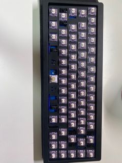 （分類：）位於 。 由 Skittle123 提交（商品編號 1294242803，圖片 1）。簡介： 。