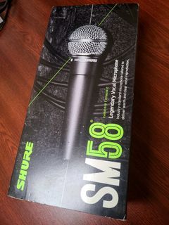 Shure SM58 high-end microphone complete with box + Shure windscreen all original from US