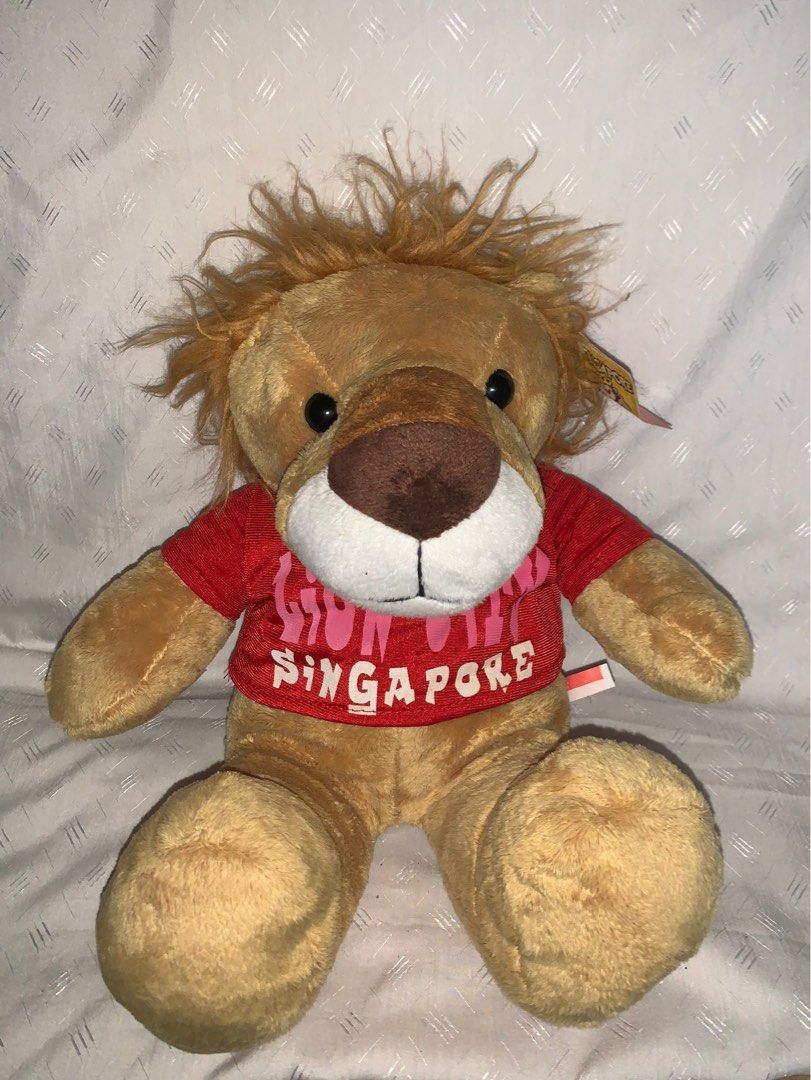 Singapore Lion Plush Toy (Category: Plushies & Soft Toys) located in Bula. Submitted by _passiflora_ (Listing ID 1294177480, Image 1). Description: From Singapore. Basta na stock na to. Peri keri pa, ganda pa! High quality ang tela. .