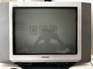 Sony  16inch screen TV (box type)