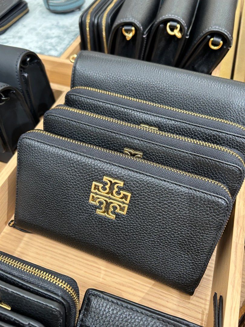 Tory burch britten zip continental wallet sale