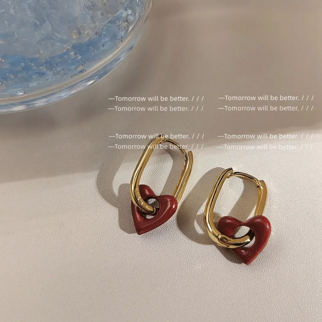 Vintage Red Heart Dangle Earrings for Women French Design Chic Fashion  Jewelry free shipping, 女裝, 飾物及配件, 鑽飾- Carousell