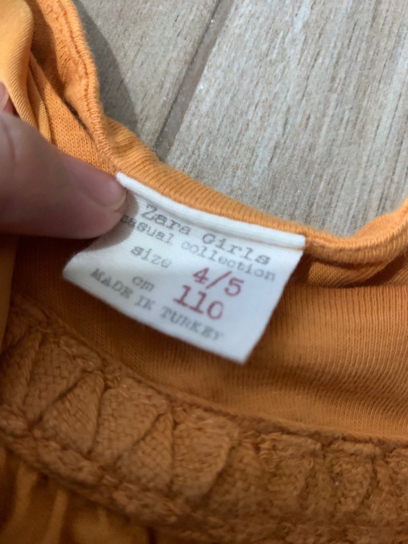 Zara 3-4 years old orange top (Category: Babies & Kids Fashion) located in Dasmarinas. Submitted by preloveddasma (Listing ID 1294197803, Image 2). Description: .