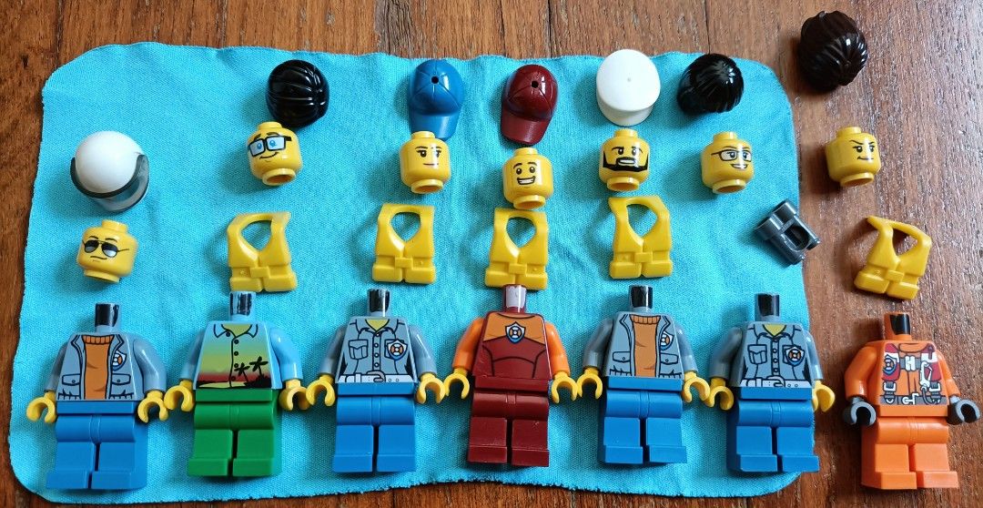 Complete Good condition With INSTRUCTIONS Without puncholes and BOX LEGO 60167 Coast Guard Headquarters