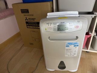 （分類：）位於 。 由 whc2020 提交（商品編號 1294399321，圖片 1）。簡介： 。