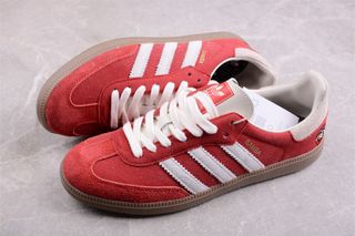 (Category: ) located in . Submitted by outletshoes (Listing ID 1294405415, Image 1). Description: .