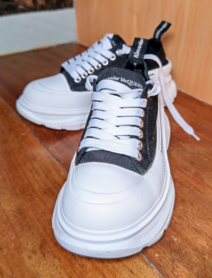 Alexander mcqueen 2025 women's shoes sizing