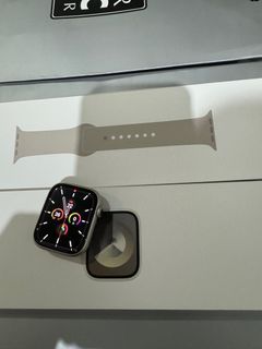 Apple watch series 9 45 mm GPS starlight ( sale or swap)