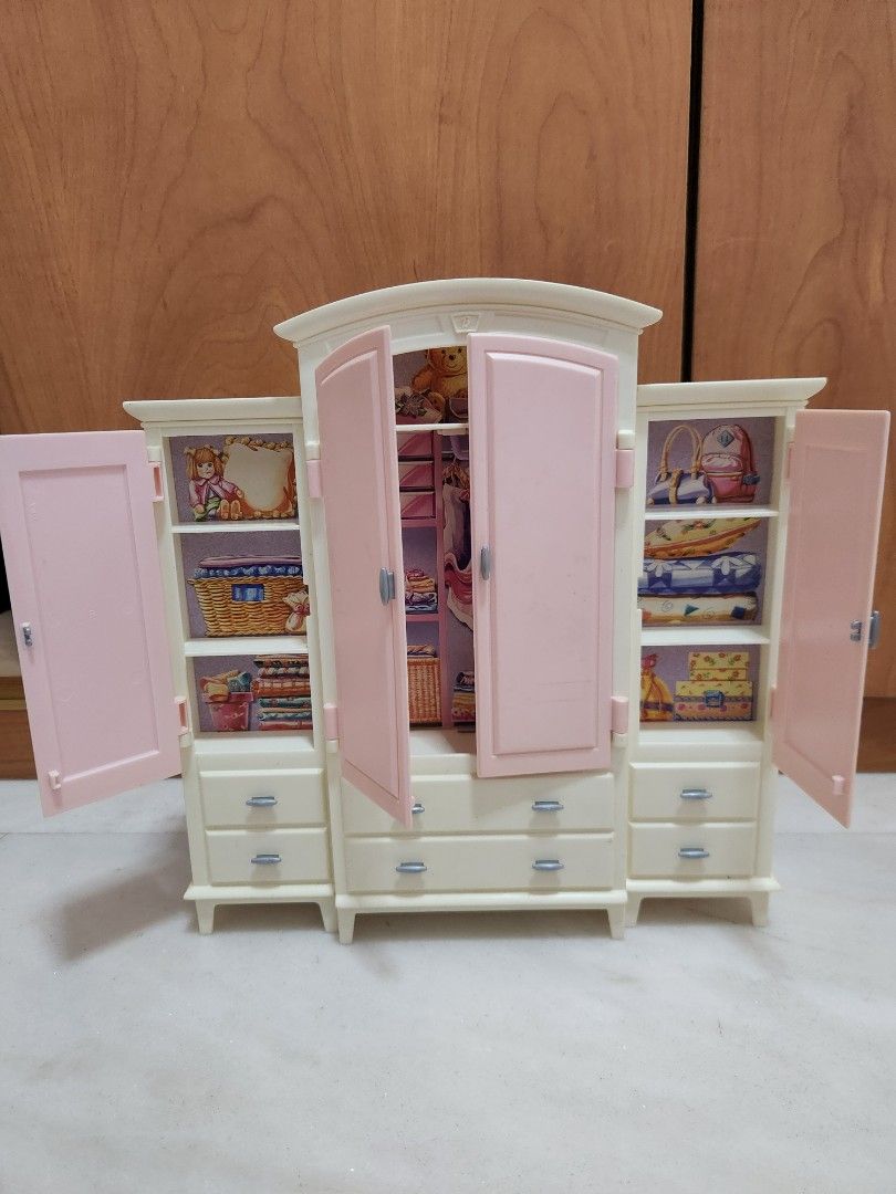 Price Drop Barbie Doll Wardrobe Set