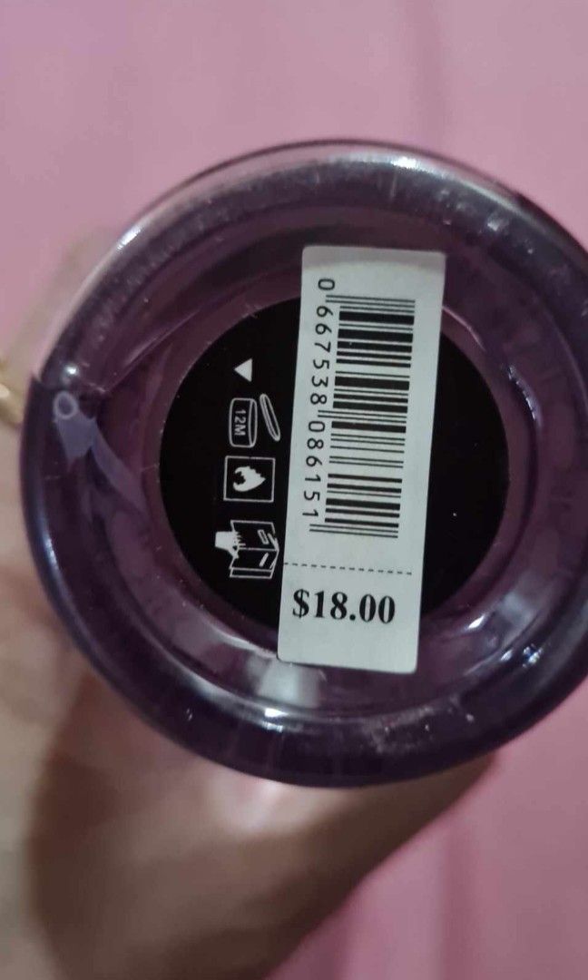 Bath & Body Apple Blossom and Lavender (Category: Fragrance & Deodorants) located in Caloocan City. Submitted by tess0220 (Listing ID 1294399169, Image 2). Description: rrp: 18 USD.