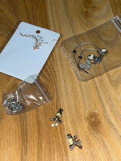 (Category: ) located in . Submitted by silver.hearts (Listing ID 1294413972, Image 1). Description: .