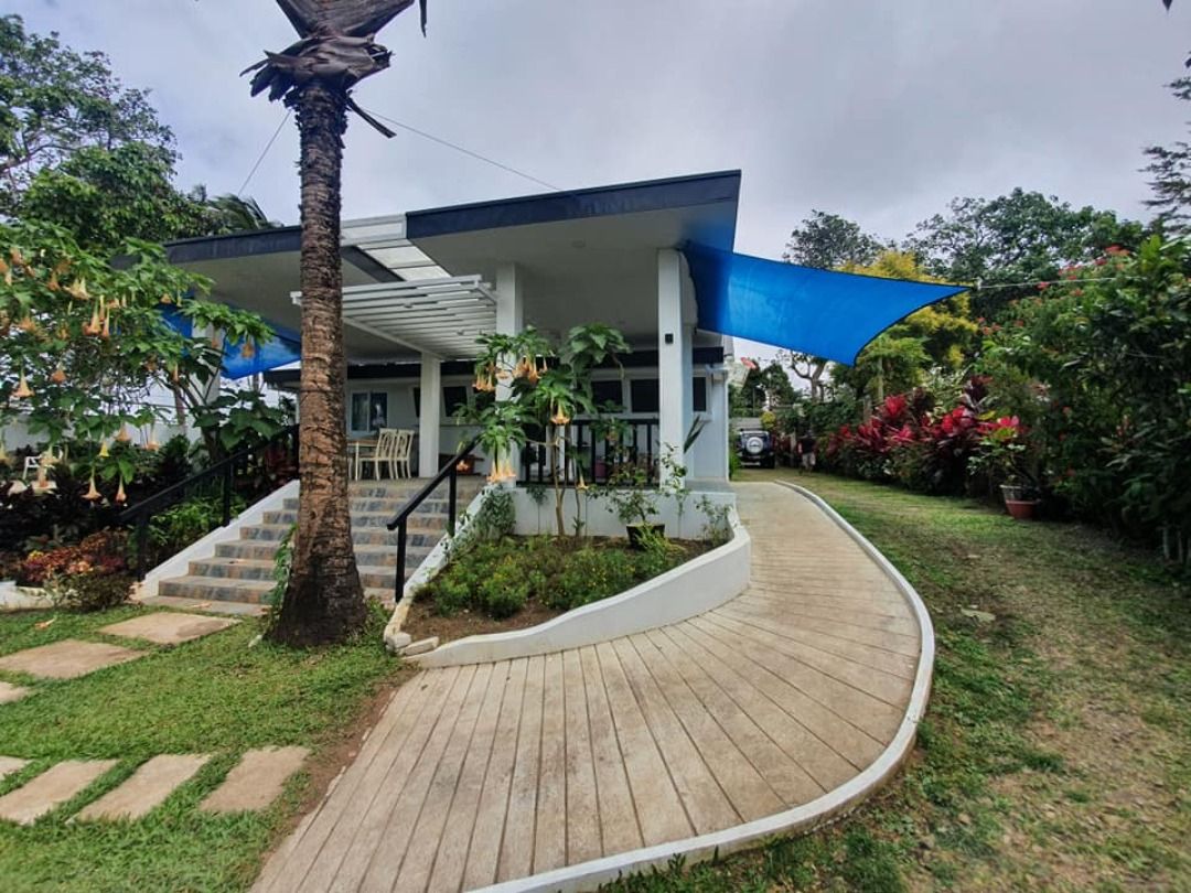 FOR SALE! 2,450 sqm Newly Renovated House and Lot at Tagaytay