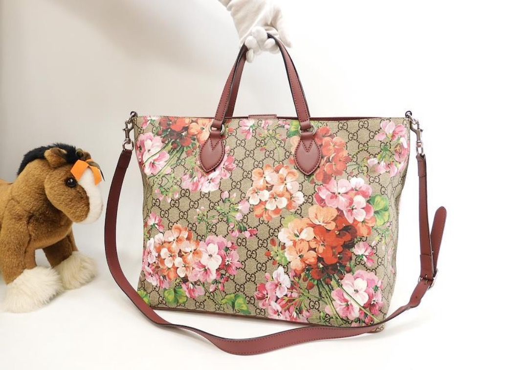 Gucci blooms supreme tote on sale