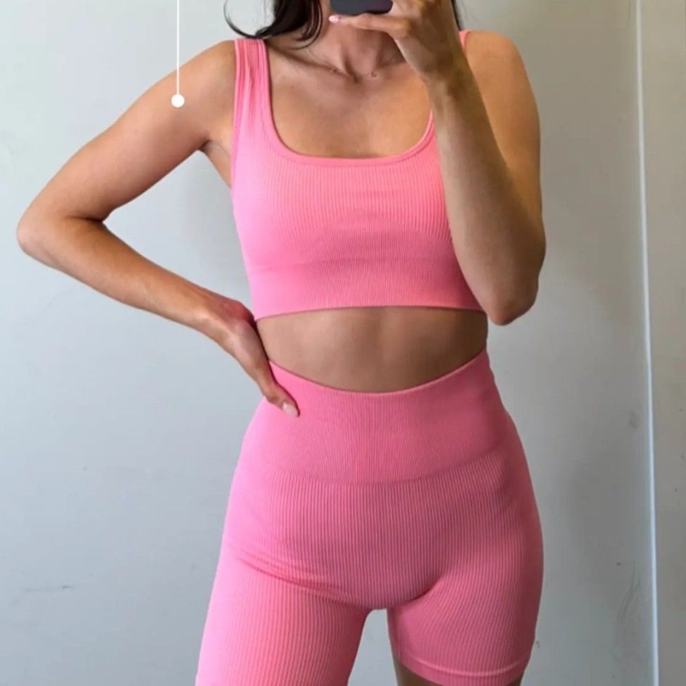 pink activewear set, size XS / 2., Women's Fashion, Activewear on Carousell