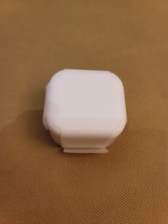 （分類：）位於 。 由 gadget.friendly 提交（商品編號 1294430680，圖片 1）。簡介： 。